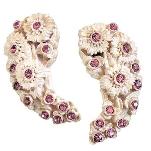 🩷 Vintage 50's Molded Carved Celluloid Pink Rhinestone Floral Cluster Earrings